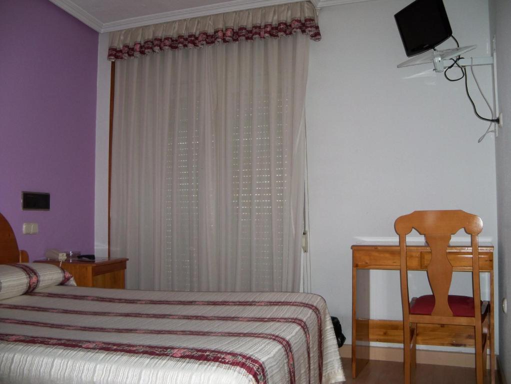Hostal Virgen Del Villar ลากูนา เด ดูเอโร ห้อง รูปภาพ